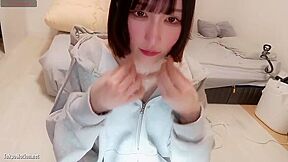 Erotic live chat with cute beautiful girl