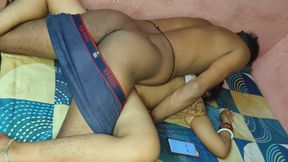 Bhabhi ki Desi bur ki khujali mittai bhabhi ki Desi hot 🥵