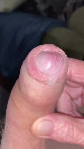 Stunning moment from "Uncut gets Foamed"