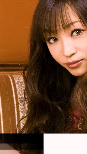 First Time and Nice Interview at Sexy Japanese Girl Who Like Hot Sex