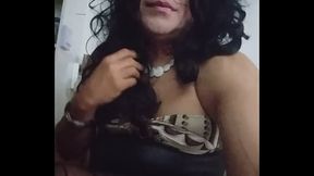 Yesi devora de pollas