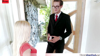 Squeezed by the Giant Tiny Blonde Takes on the Towering Teen