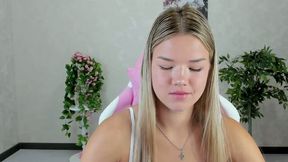 Cherry Lexi Private Show