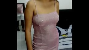 Mi esposo quiere quitarle la virginidad a mi hermanastra