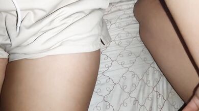 Big boobs stepsister shares bed and gets fucked hard by stepbrother till he creams her pussy
