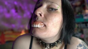 Sexy Goth Plays with Their Dentures