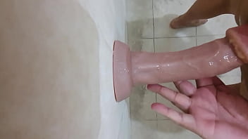 mi amante sint&eacute_tico me ensarta bien rico y muy profundo mientra mi culo deja salir much&iacute_simos jugos