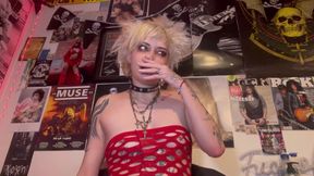 Stepsis Glitterqueen1999 Wants to Try Deepthroat and Anal Taboo Lipstick Fetish Goth Roleplay