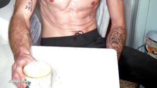 Tetovált, vékony európai tinédzser Jerome James és Guillaume Wayne seggbe dugva