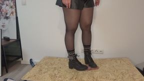 #20 Cock & Ball Trample Happy Ending in Boots