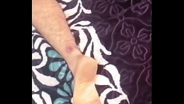 سعودي يحب زوجتو تتناك وهو بيشوف سكس عرب ساخن  دياثة سعودية