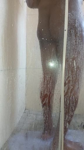 time to shower with my toy
