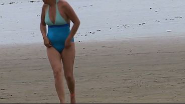 Enjoying the beach with my stepmom, great handjobs and cumshots in her hairy pussy