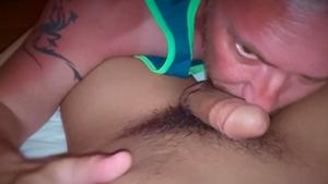 AlternaDudes - Guy Criss sucking balls at the beach