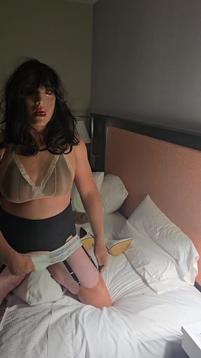 Maxi pad hump nylons CD Sex Doll