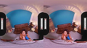 Ebony Mutant Babe Oya Wants Your Dick Professor - Vr Porn And Virtual Reality