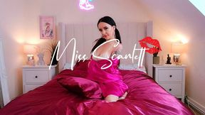 Scarlett's hot pink satin pillow fuck!
