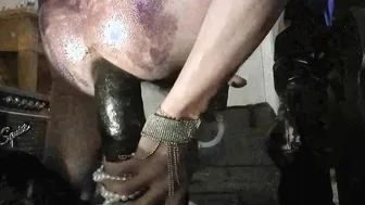 Solo white guy toys his tight ass dreaming of BBC gangbang