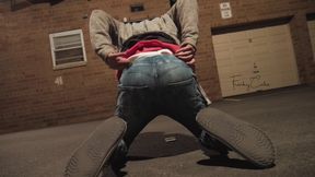 Risky Fucking in Parking Lot Flashing Neighbors - Got Caught Again!!