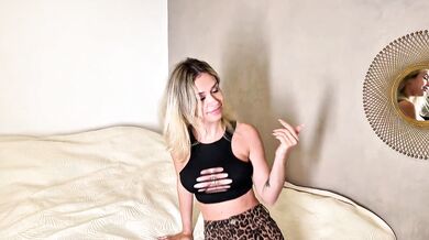 Filming a video with a stranger. Sex and cum on my firm ass