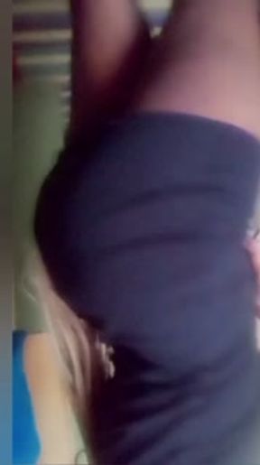 Hot sexy college Kenyan girl