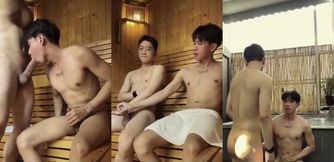 (Ducal) Getting a BJ in the steamroom