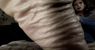 Majestic Are My Feet - LaCreme