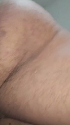 Delicious fuck noises, wife moans and big dick creampie pussy oozing fluids. crooked framing   Clip 1