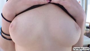 NYMPHO Hooked on Kylie Quinn
