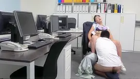Cleaning Lady’s Wet Ride – Surprised by a Hardcore Stranger Invasion!