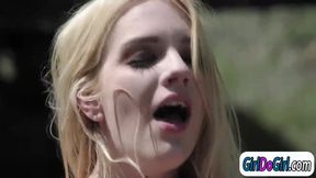 FF4 Android VX13 and busty kissing behind the truck.VX13 sets her shaved pussy on s mouth n is licked to an orgasm.Then she gets the s hairy pussy on her face and makes her cum.All satisfied they are unaware VX13 is located by Commander Mac
