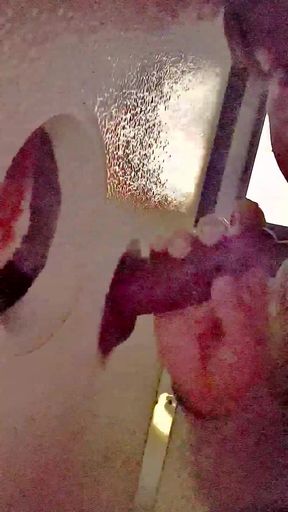 Amateur gloryhole homemade blowjob