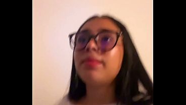 My boyfriend takes a long time and I had a hot idea - Mi novio se demora mucho y tuve una idea caliente