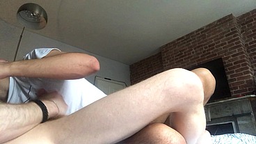 MARCOS GOIANO FODIDO PELO GRINGO DOTADO. RUIVO DA PICA GROSSA METEU NO MEU CUZINHO E GOZOU DENTRO SEM CAMISINHA