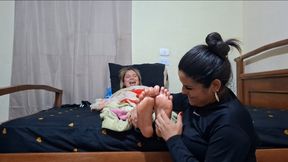 Sally's Truly Ruthless Foot Tickling of Anna!