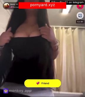 Amateur teen shows off her ass and tits