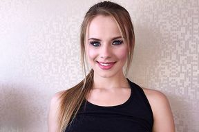 Sexy professor Julia Ann shows her student Jillian Janson how to fuck a BIG dick