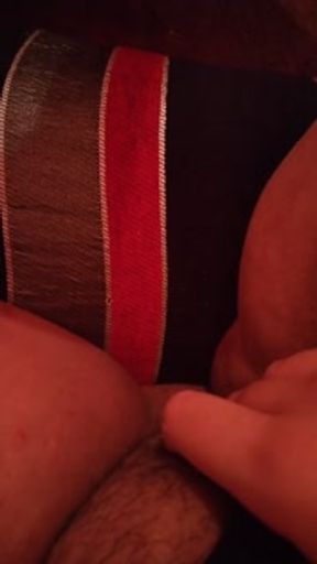 احب الجنس كثير و أعشق القضيب الكبير كسي بعمل النافورة