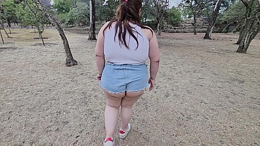 I love walking around in public with cum on my face and showing off my huge ass