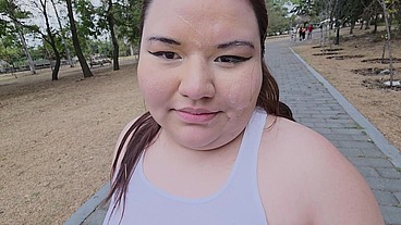 I love walking around in public with cum on my face and showing off my huge ass