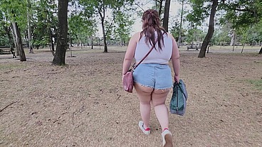 I love walking around in public with cum on my face and showing off my huge ass