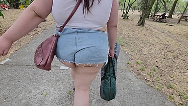 I love walking around in public with cum on my face and showing off my huge ass