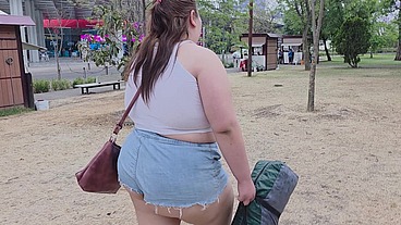I love walking around in public with cum on my face and showing off my huge ass