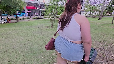 I love walking around in public with cum on my face and showing off my huge ass