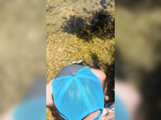 Stranger sucks my weenie outdoors! Random angel sucks and fucks outdoors!