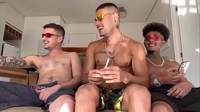 Erick Diaz E Seus Amigos Favelados Fazendo Putaria