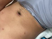 Espero en la cama con mi polla erecta ún rica hotwife 🔥