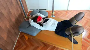 Asian babe screams as vibrator and feet fetish take over