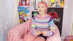 Sexy Evie Enjoys Double Penetration Solo Masturbation