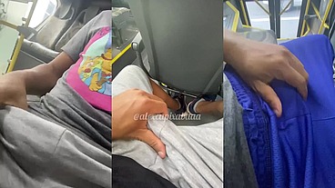 Aquele tesao dentro do busão